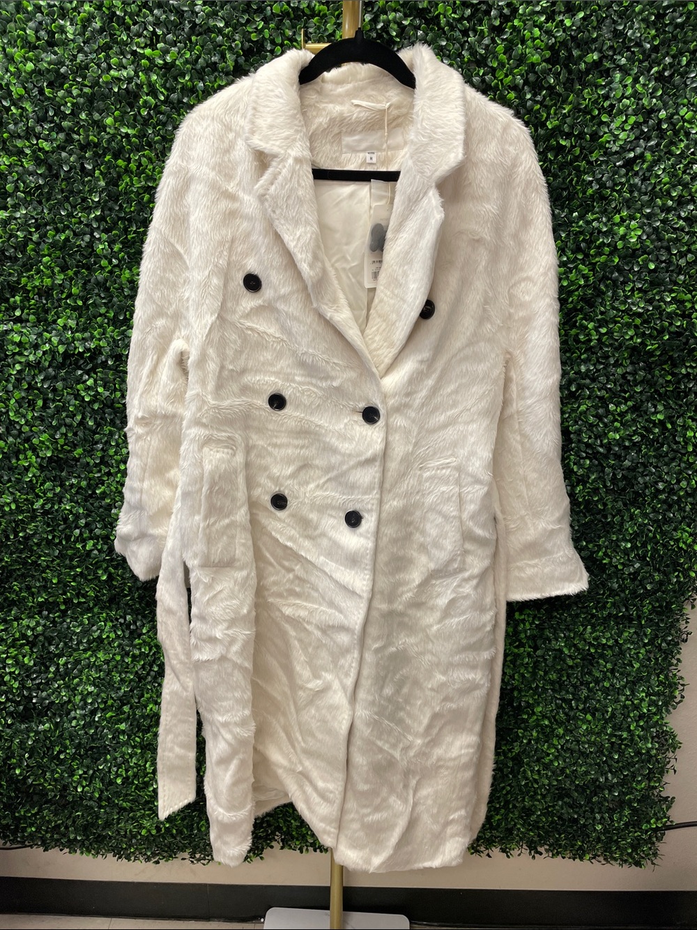 URLAZH CREAM WHITE ALPACA COAT